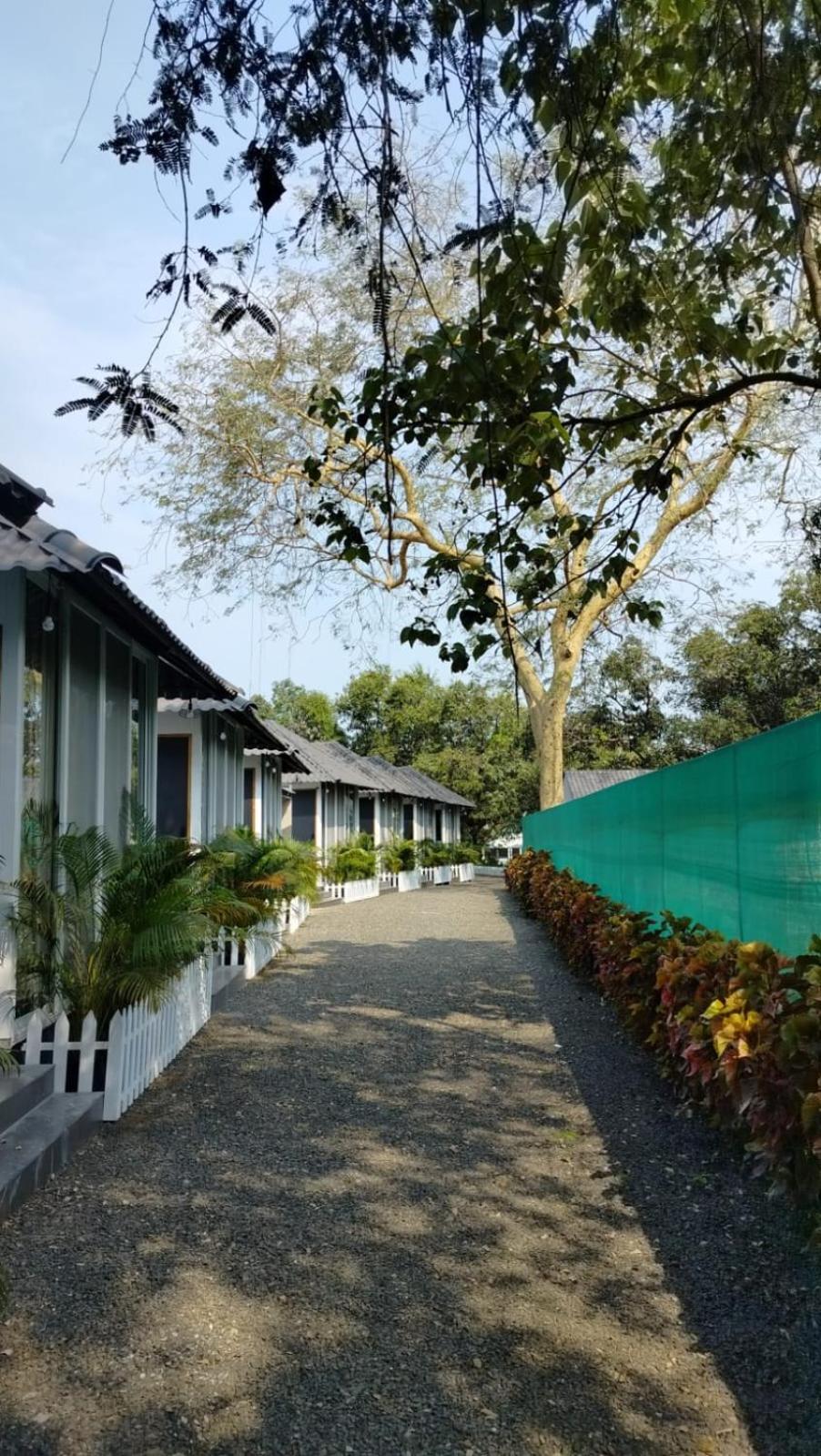 Nature'S Cove Resort Alībāg Ngoại thất bức ảnh
